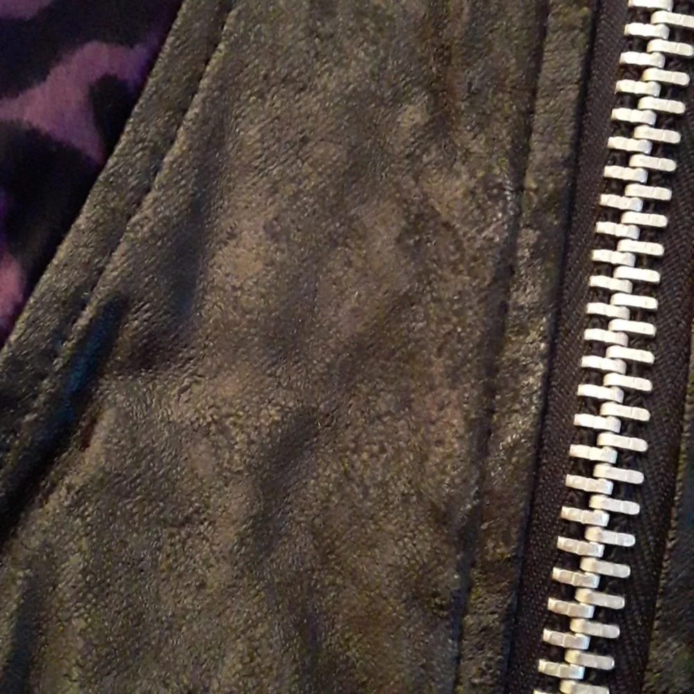 Lip Service Purple Leopard Bodysuit with Black Details - Picture 6 of 11